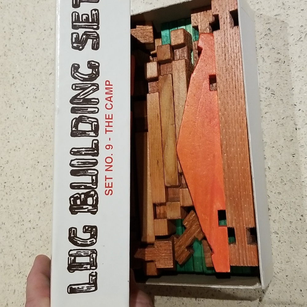 Roy Toy Log Building Set - Picture 6 of 6